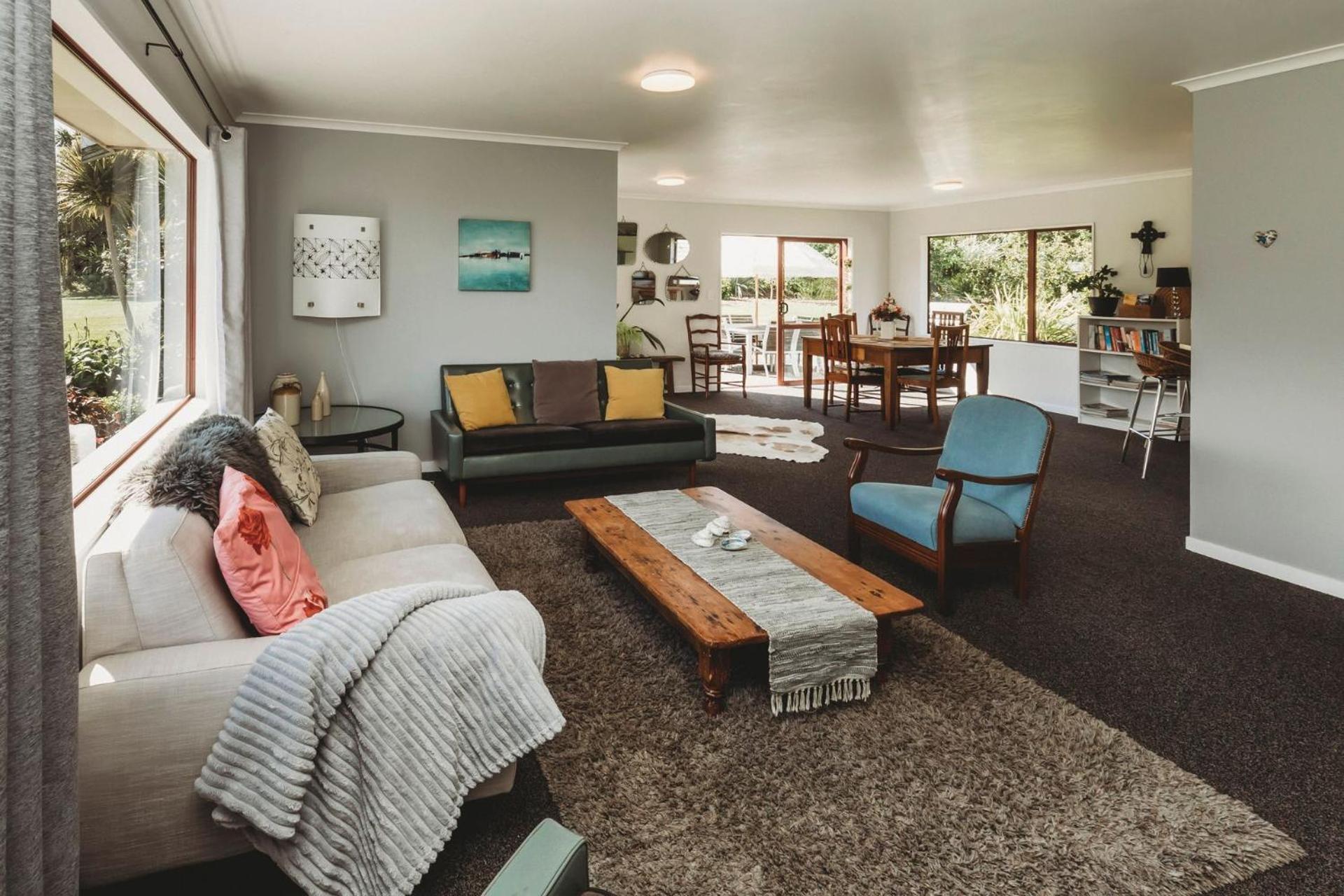 Wharepuni Oakura Retreat Villa Tataraimaka Bagian luar foto